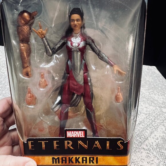 Marvel Legends- Eternals Makkari, 6 in Action Figure - Picture 4 of 4